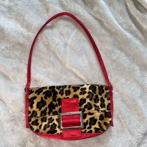CHIC RED LEOPARD PURSE